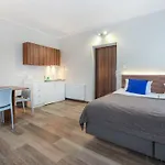 Bursztyn Park Homestay Dziwnow