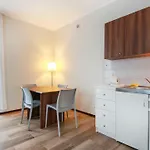 Homestay Bursztyn Park Dziwnow